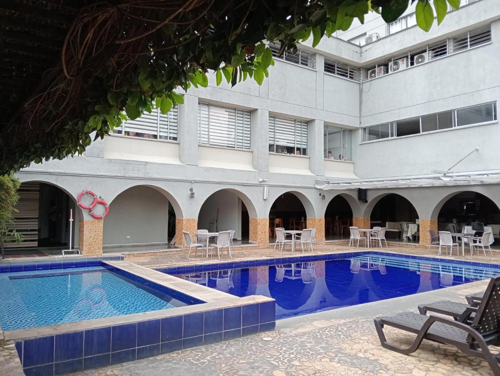 Hotel Don Gregorio Cartago Exterior foto